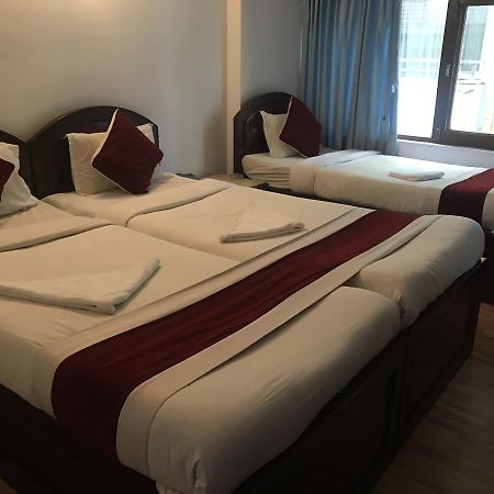 Hotel Lily Katmandou Extérieur photo
