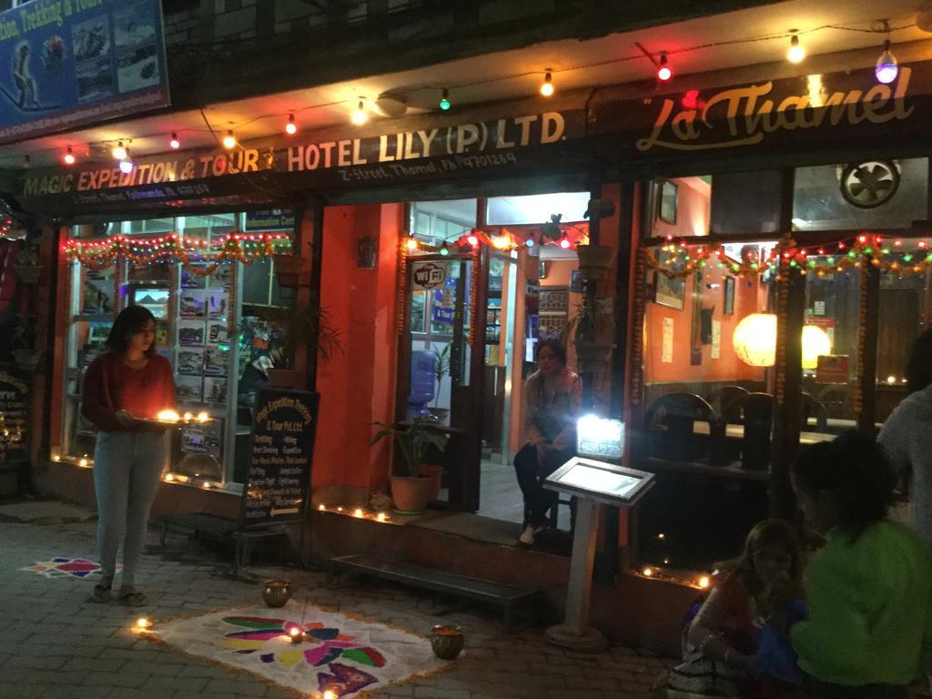 Hotel Lily Katmandou Extérieur photo
