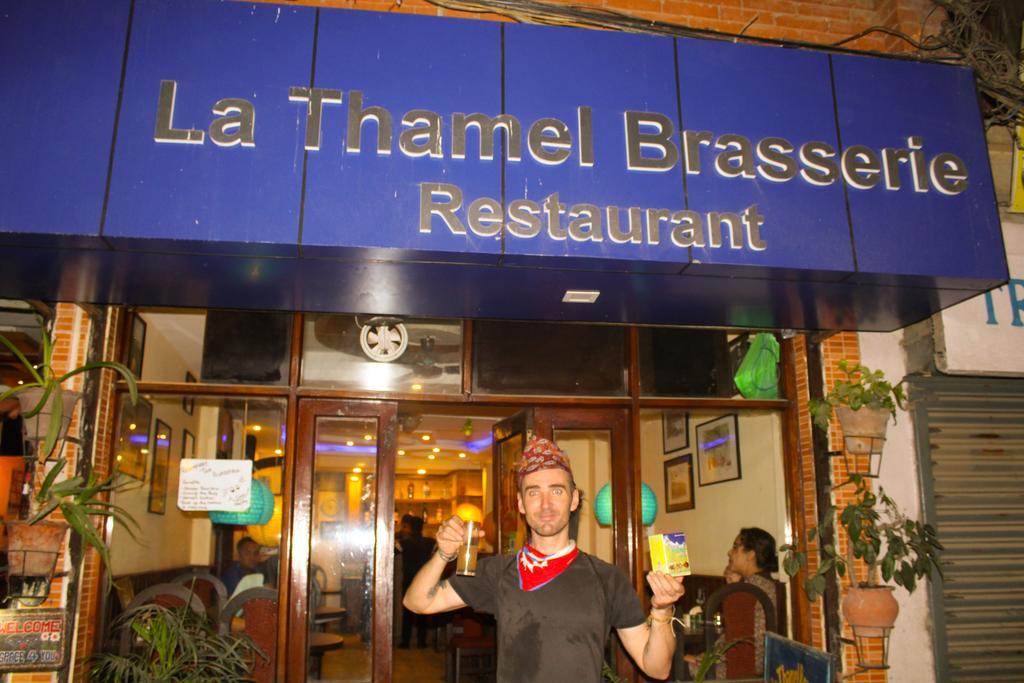 Hotel Lily Katmandou Extérieur photo