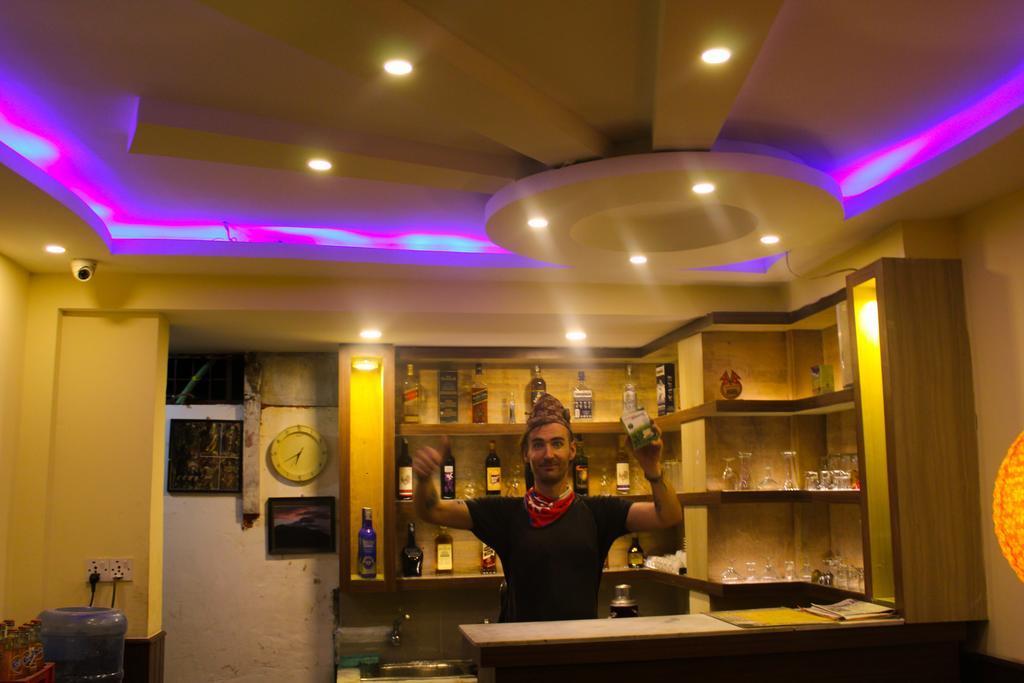 Hotel Lily Katmandou Extérieur photo