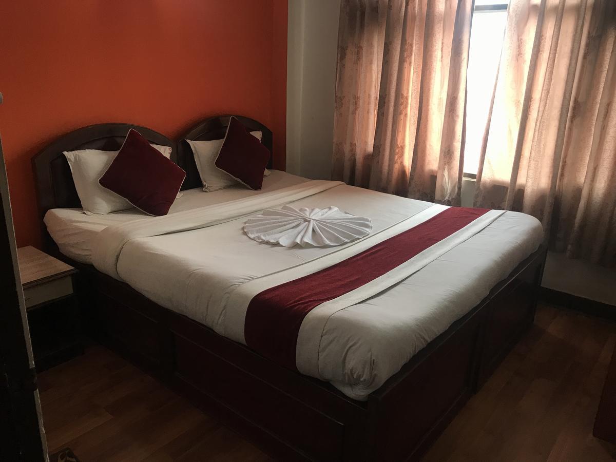 Hotel Lily Katmandou Extérieur photo
