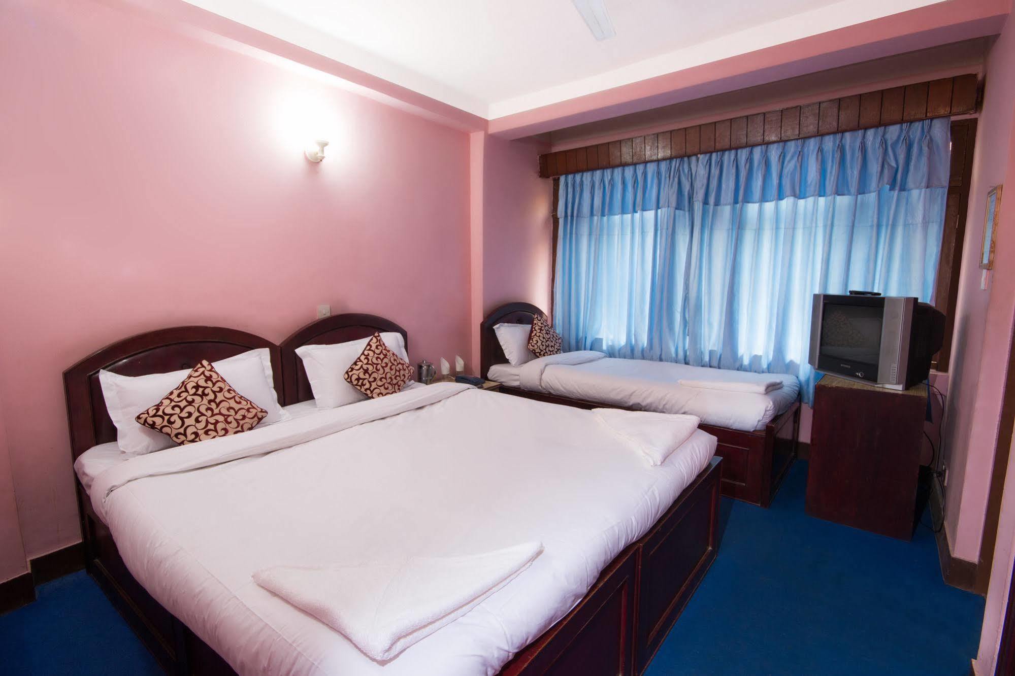 Hotel Lily Katmandou Extérieur photo